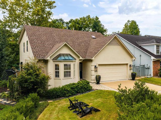 2400 Christopher Place