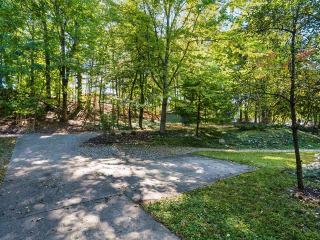 2400 Crest Drive