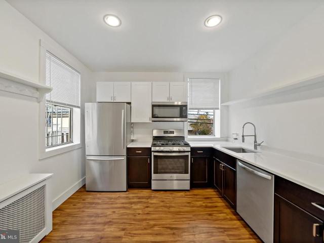 2400 S Hutchinson Street Unit 2, Philadelphia, US, PA