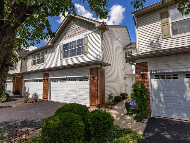 24013 W Walnut Circle W
