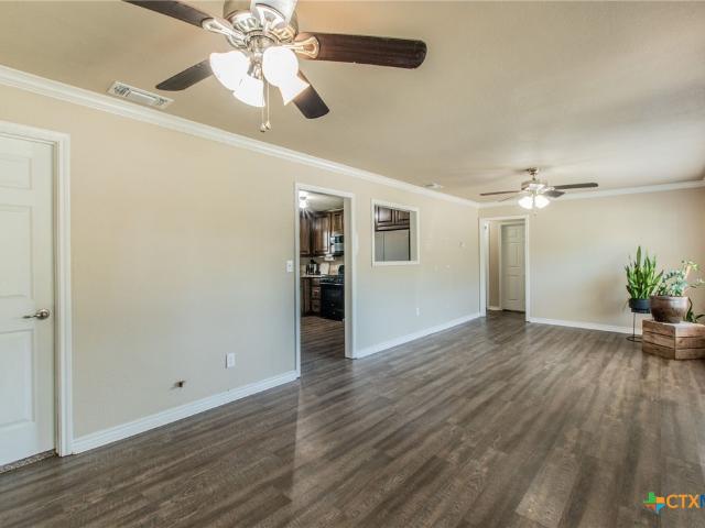 2401 Oak Drive