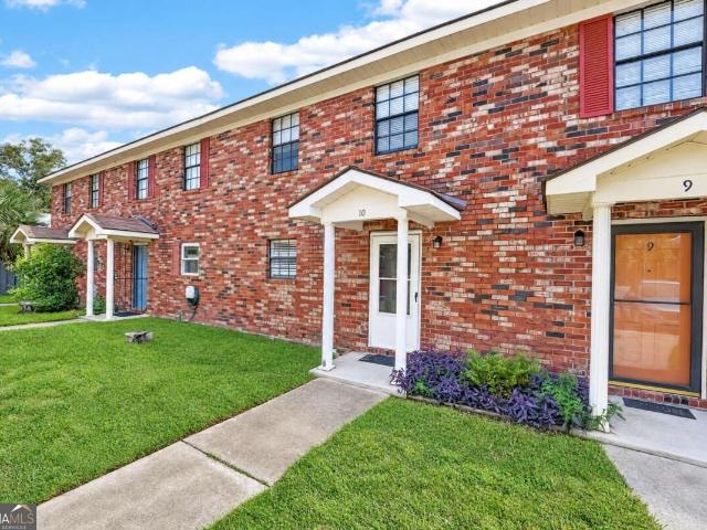 2401 Bonaventure Road 10