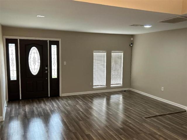 2401 E Sunny Meade Drive