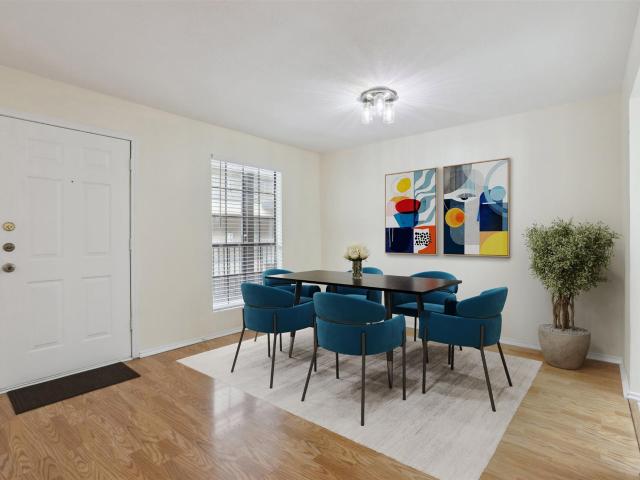 2401 Leon St # 210