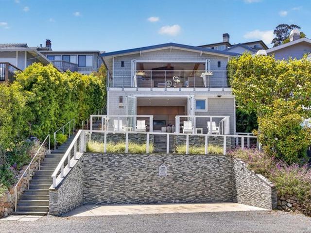 2401 Paradise Dr, Tiburon, CA 94920