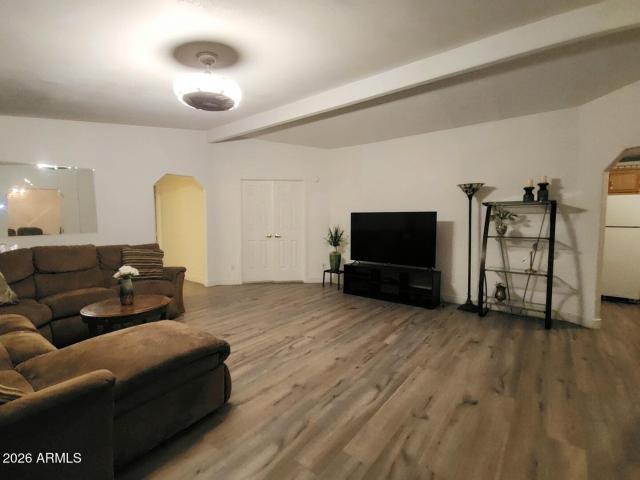 2401 W Southern Avenue # 263