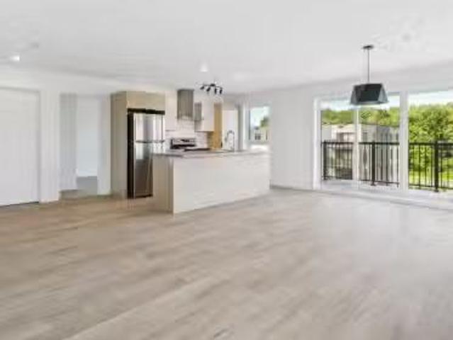 2401 4955 Rue Des Ormes, Contrecoeur, QC, J0L 1C0 lease for.