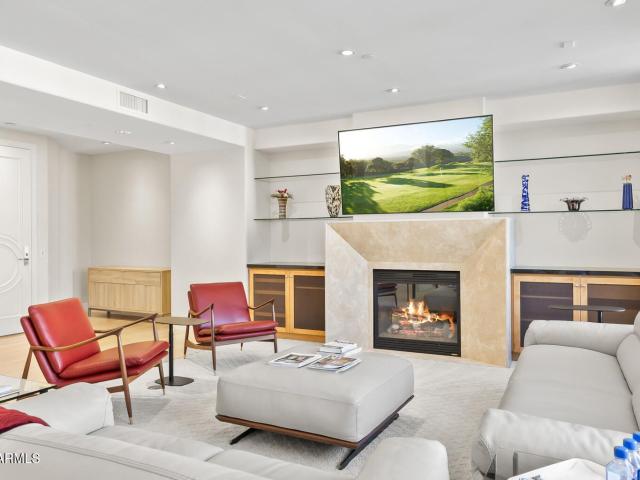 2402 E Esplanade Lane Unit 704, Phoenix, US, AZ
