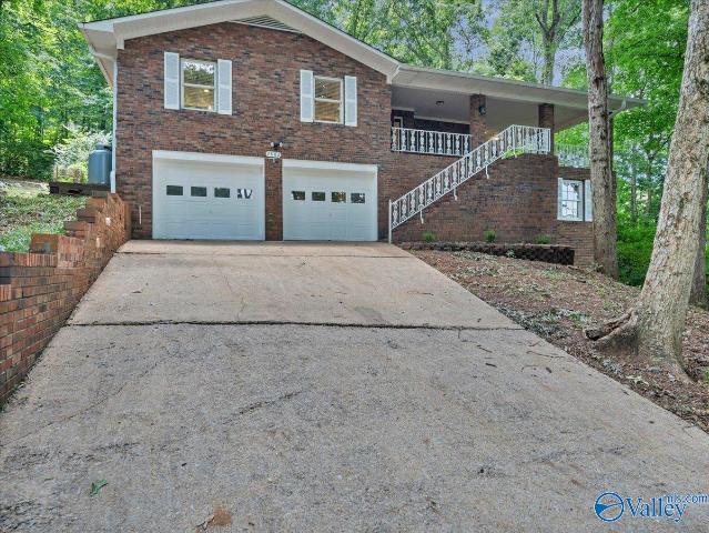 2402 Polk Drive NE