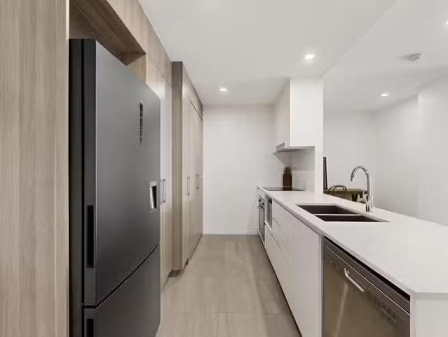 2403/77 Bride Street, WYNNUM, QLD 4178 Apartment for Rent