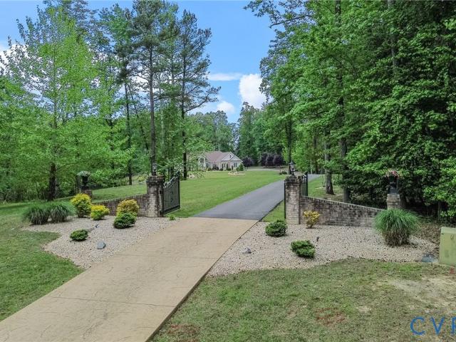 2403 Bermuda Avenue