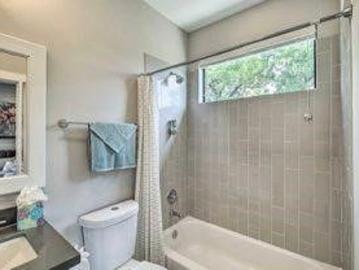 2403 Everett Street Unit C, Houston, US, TX