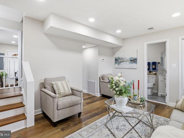 2403 Greeley Place
