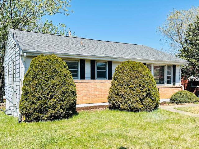 2403 Park Hill Rd, Staunton, VA 24401 | MLS #675883