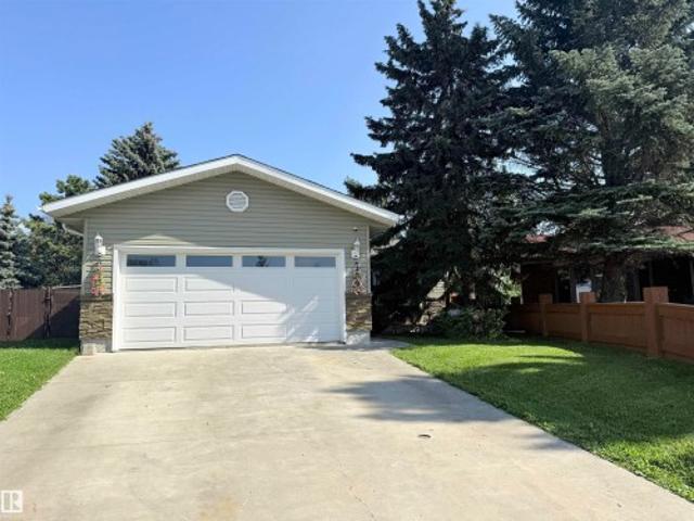2403 81 Street Nw, Edmonton, AB, T6K 3L5 house for sale | Listing ID E4505 | Royal LePage
