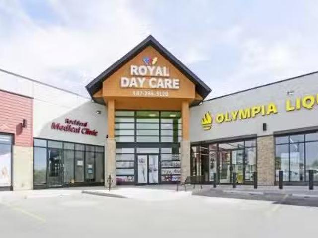 240 500 Royal Oak Drive Nw, Calgary, AB, T3G 5J7 commercial.