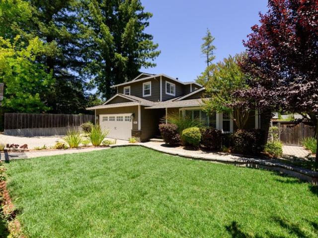 240 Bobs Lane