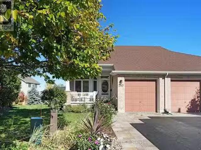 240 Bulrush Crescent, Ottawa, ON, K1T 0E6 house for sale Li.