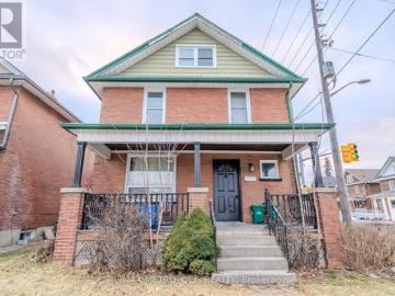 Durham, Ontario - Deck
