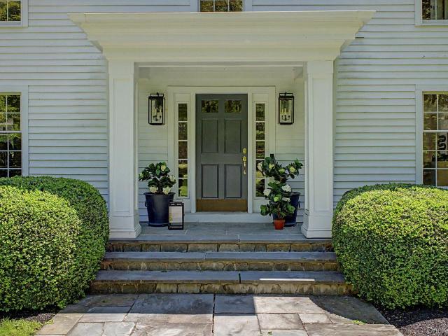 240 Eastwoods Road