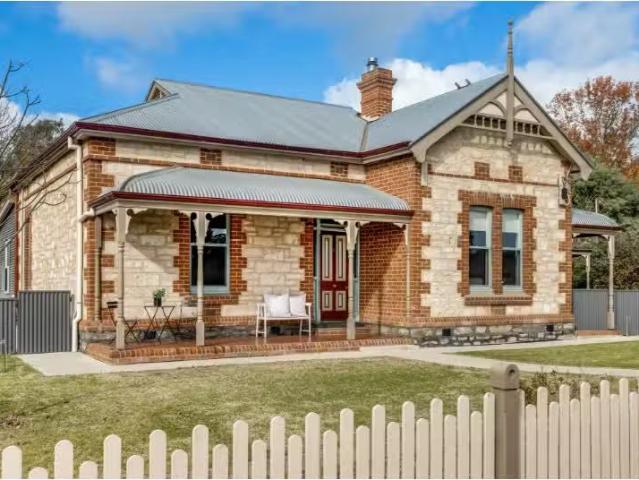240 Onkaparinga Valley Road, OAKBANK House for rent Listed by.