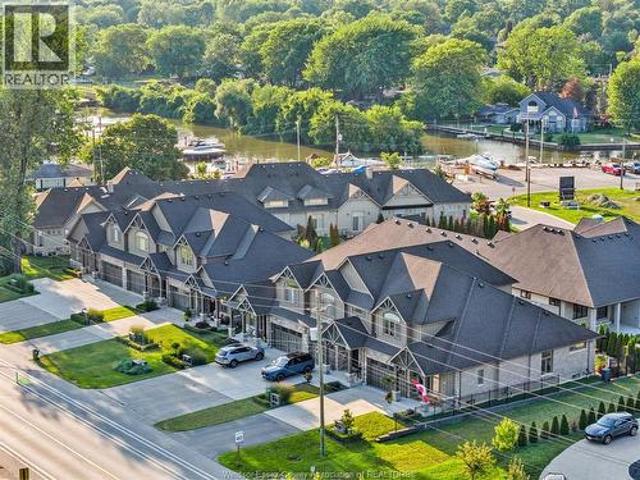 240 Old Tecumseh Road, Lakeshore, ON, N8N 3S7 house for sale | Listing ID 26019 | Royal LePage