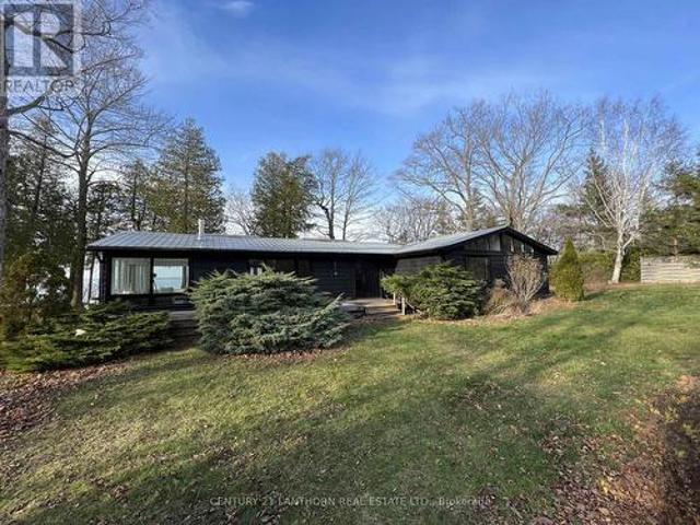 240 Salmon Point Road, Prince Edward County Athol Ward, ON, K0K 1P0 house for lease | Listing ID X13151 | Royal LePage