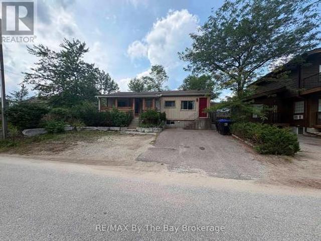 240 Shore Lane, Wasaga Beach, ON, L9Z 2J1 house for lease | Listing ID S13627 | Royal LePage