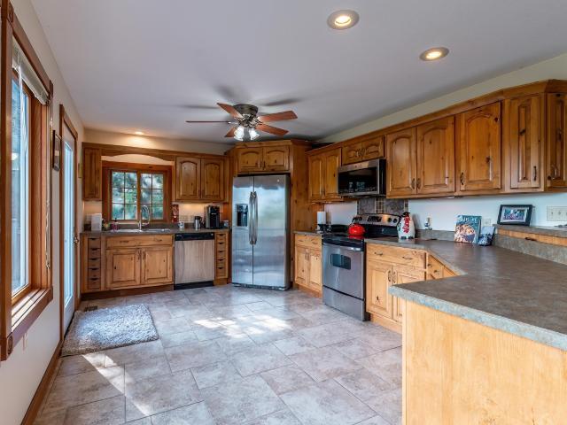 240 W Bellefontaine Road