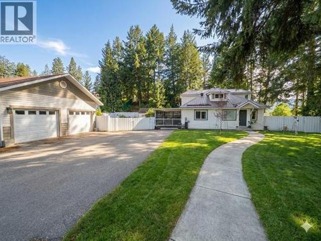 240 Warren Street, Princeton, BC, V0X 1W0 house for sale | Listing ID 10376 | Royal LePage