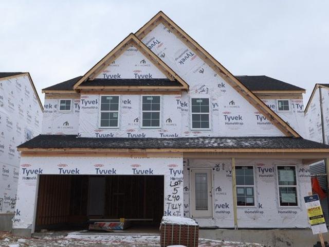 240 Tilly Ct, Springboro, OH 45066