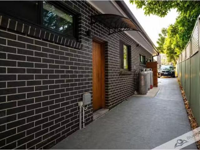 2/40A Lamonerie Street, Toongabbie House for rent Listed by V.