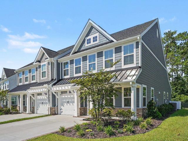 2415 Elowen Ln. 4B