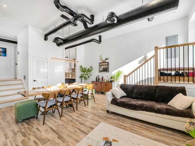 2415 Lake Avenue, Wilmette, US, IL