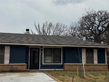 2416 Morris Dr, Corsicana, TX 75110 | MLS #21176