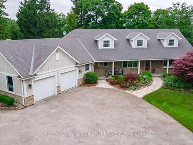 2416 Sunningdale Road W, London North T, ON, N6H 5L2 Luxury House for sale | Listing ID X13145 | Royal LePage Carriage Trade Luxury Properties
