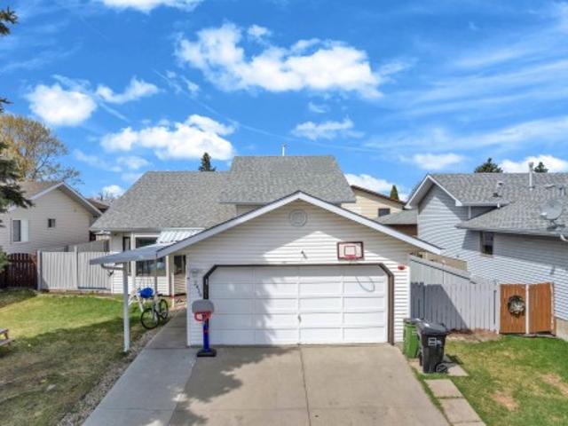 2416 35 Street Nw, Edmonton, AB, T6L 4M3 house for sale | Listing ID E4512 | Royal LePage