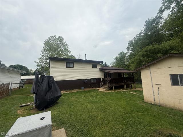 2417 Valley Road