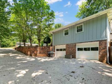 2417 Woodmere Drive