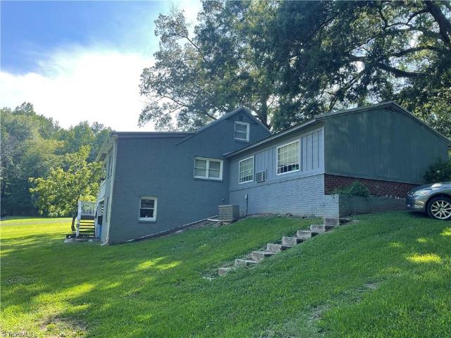2418 US Highway 158