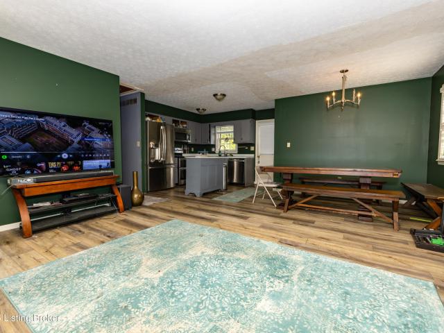 2419 Old Hickory Rd