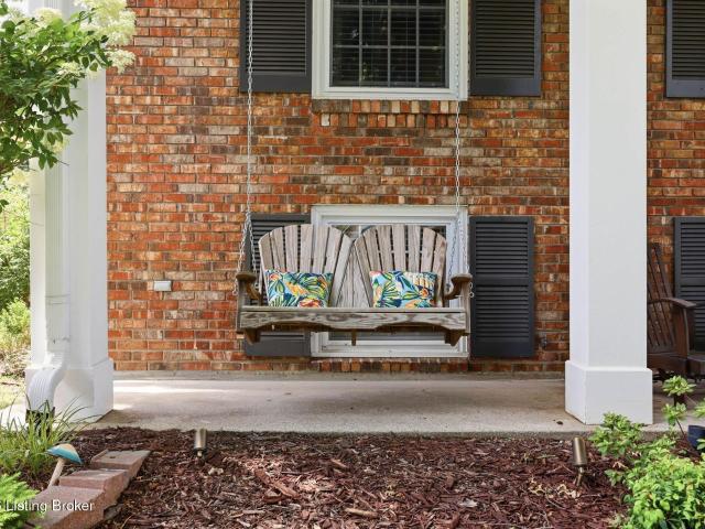 2410 Mahan Dr