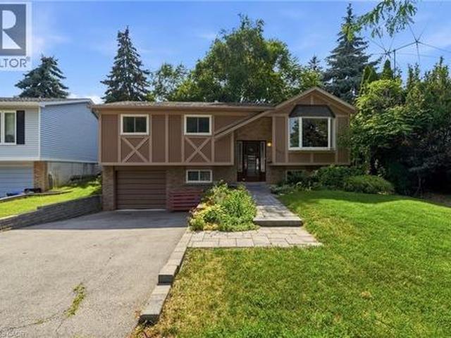 2410 Cavendish Drive, Burlington, ON, L7P 3B9 house for sale | Listing ID 40842 | Royal LePage