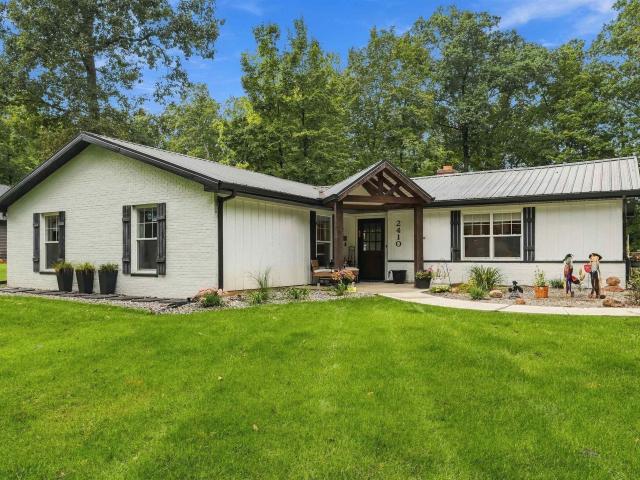 2410 Donna Lynn Lane