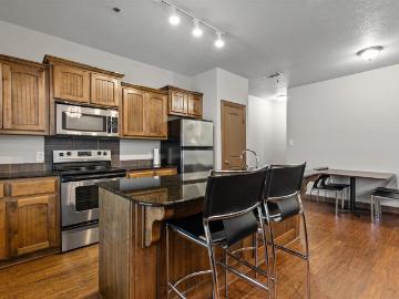 2410 S 2nd Street # 1270