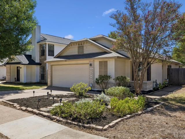 2411 Dowd Ln