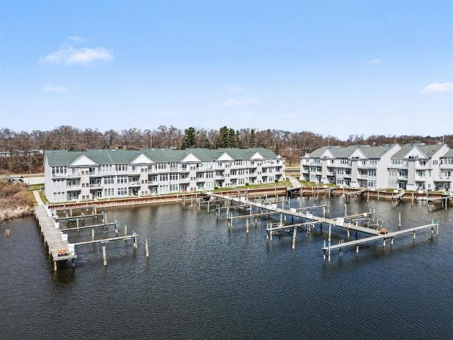 2411 Lake Avenue # 45/48