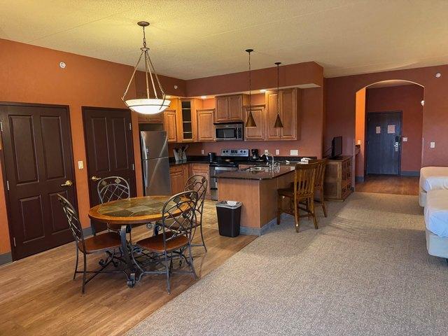 2411 River Rd Unit 2556, Wisconsin Dells, WI 53965
