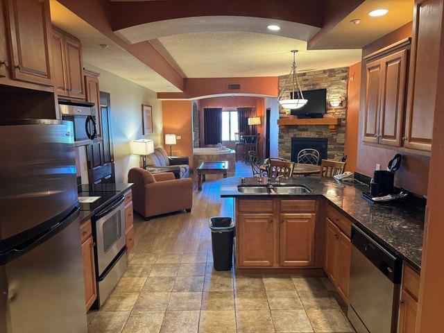 2411 River Rd Unit 2650, Wisconsin Dells, WI 53965