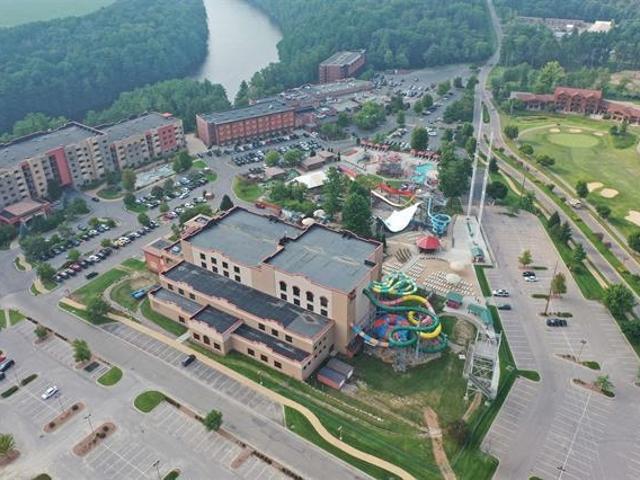 2411 River Rd